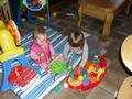 Beeldnr : 44 van 96
Naam : 2009-12-18_11215.jpg
Folder : fotos/jaren-200x/2009-2/esmee/dec/
Formaat : 800 x 600px
Thumb : 120 x 90px
Richting : Landschap
Bloknr : 1 van 2
Beeldnrs : 1 tm 50
Beelden in blok : 50