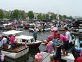 Beeldnr : 1 van 72
Naam : P1060907.jpg
Folder : fotos/jaren-201x/2010-2/canal-parade/7-aug/
Formaat : 800 x 600px
Thumb : 120 x 90px
Richting : Landschap
Bloknr : 1 van 2
Beeldnrs : 1 tm 50
Beelden in blok : 50