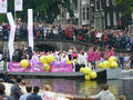 Beeldnr : 31 van 72
Naam : P1070043.jpg
Folder : fotos/jaren-201x/2010-2/canal-parade/7-aug/
Formaat : 800 x 600px
Thumb : 120 x 90px
Richting : Landschap
Bloknr : 1 van 2
Beeldnrs : 1 tm 50
Beelden in blok : 50