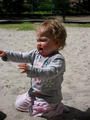 Beeldnr : 91 van 143
Naam : 2010-05-22_11837.jpg
Folder : fotos/jaren-201x/2010-2/esmee/mei/
Formaat : 600 x 800px
Thumb : 90 x 120px
Richting : Portret
Bloknr : 2 van 3
Beeldnrs : 51 tm 100
Beelden in blok : 50