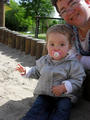 Beeldnr : 100 van 143
Naam : 2010-05-29_11876.jpg
Folder : fotos/jaren-201x/2010-2/esmee/mei/
Formaat : 600 x 800px
Thumb : 90 x 120px
Richting : Portret
Bloknr : 2 van 3
Beeldnrs : 51 tm 100
Beelden in blok : 50