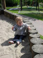 Beeldnr : 101 van 143
Naam : 2010-05-29_11879.jpg
Folder : fotos/jaren-201x/2010-2/esmee/mei/
Formaat : 600 x 800px
Thumb : 90 x 120px
Richting : Portret
Bloknr : 3 van 3
Beeldnrs : 101 tm 143
Beelden in blok : 43