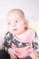 Beeldnr : 45 van 168
Naam : cd437.jpg
Folder : fotos/jaren-201x/2011-2/lisa/okt/
Formaat : 533 x 800px
Thumb : 80 x 120px
Richting : Portret
Bloknr : 1 van 4
Beeldnrs : 1 tm 50
Beelden in blok : 50